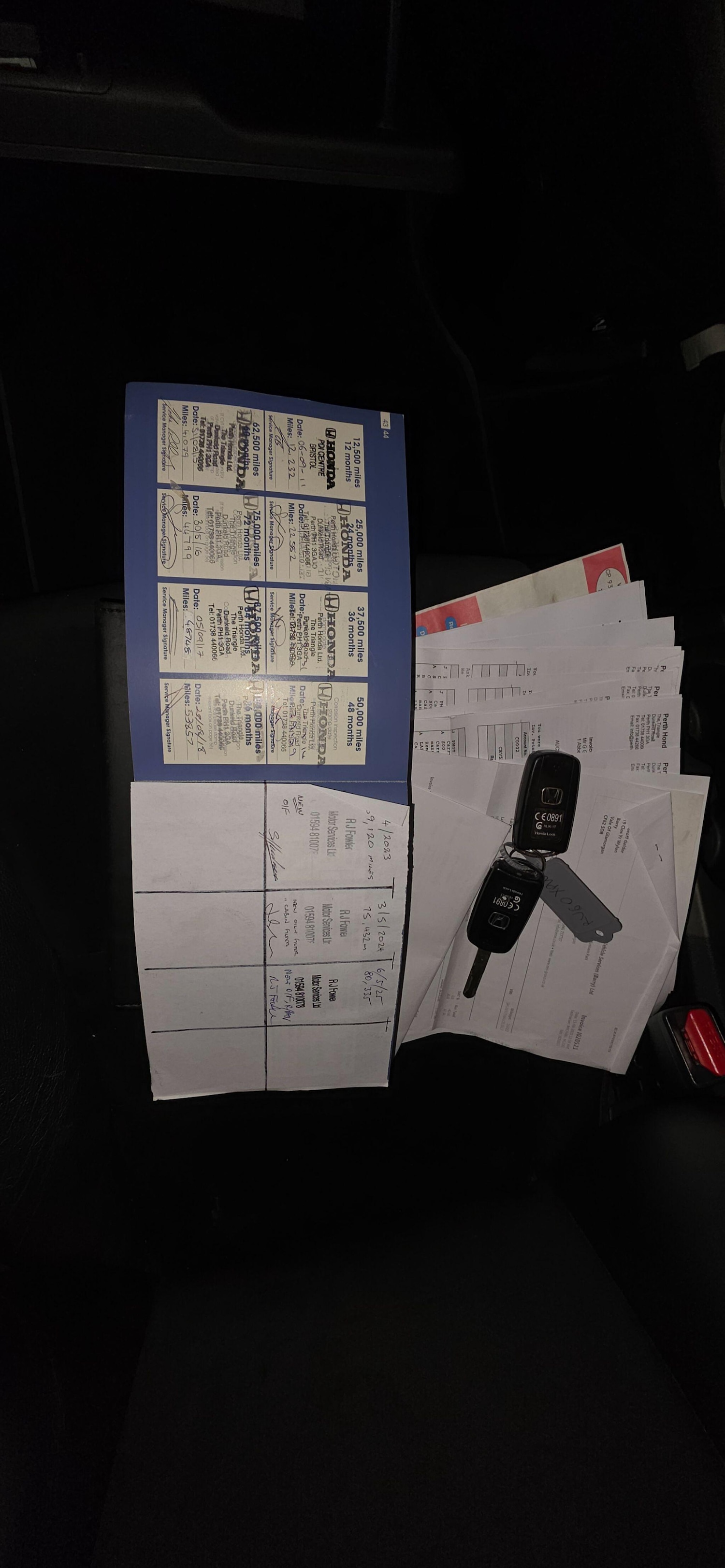 Used Honda CR-V 2010 for sale - 77400732: Photo 24