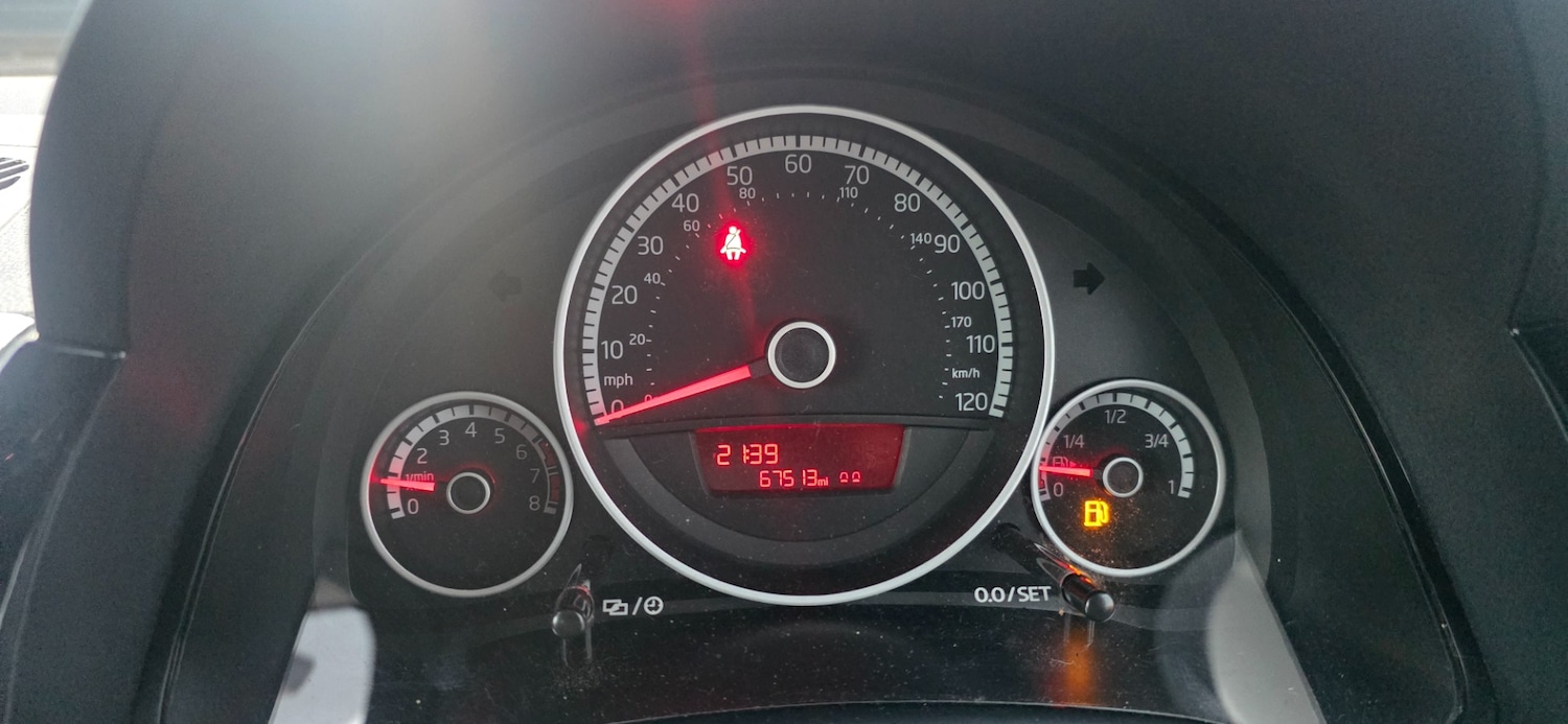 Used Volkswagen up! 2015 for sale - 77072826: Photo 18