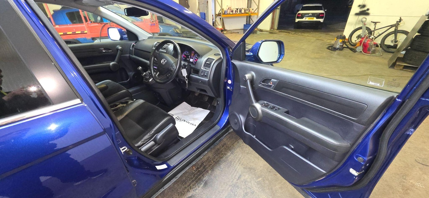 Used Honda CR-V 2010 for sale - 77994380: Photo 10