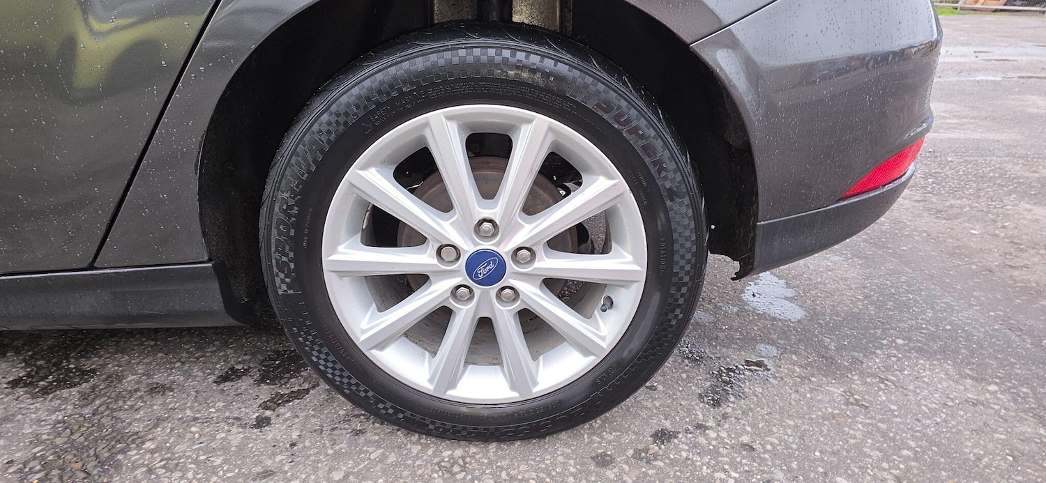 Used Ford Focus for sale - 77695816: Photo 19