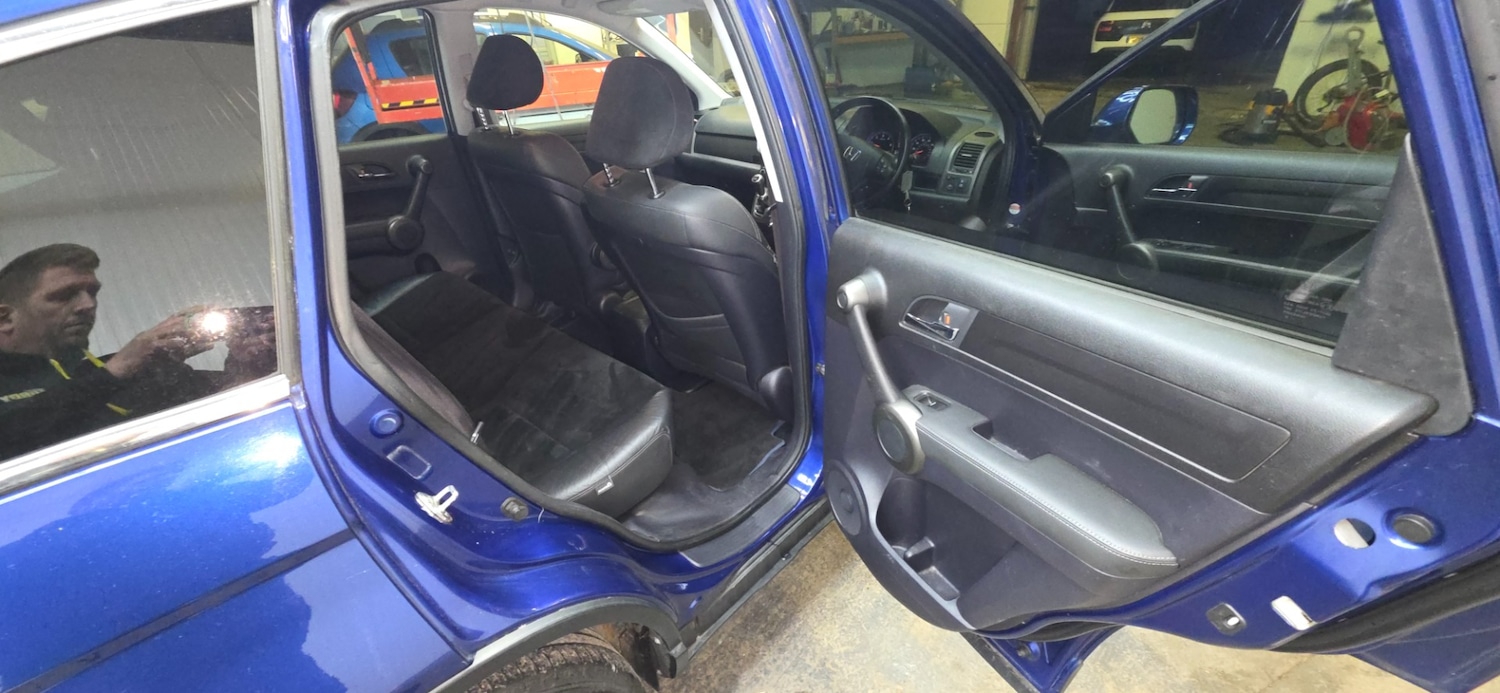 Used Honda CR-V 2010 for sale - 77375839: Photo 12