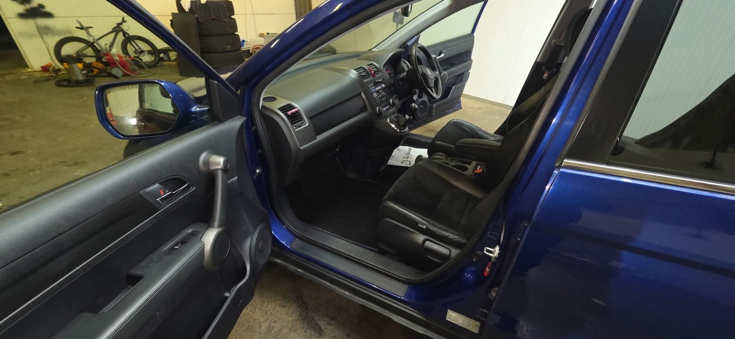 Used Honda CR-V 2010 for sale - 77375839: Photo 15