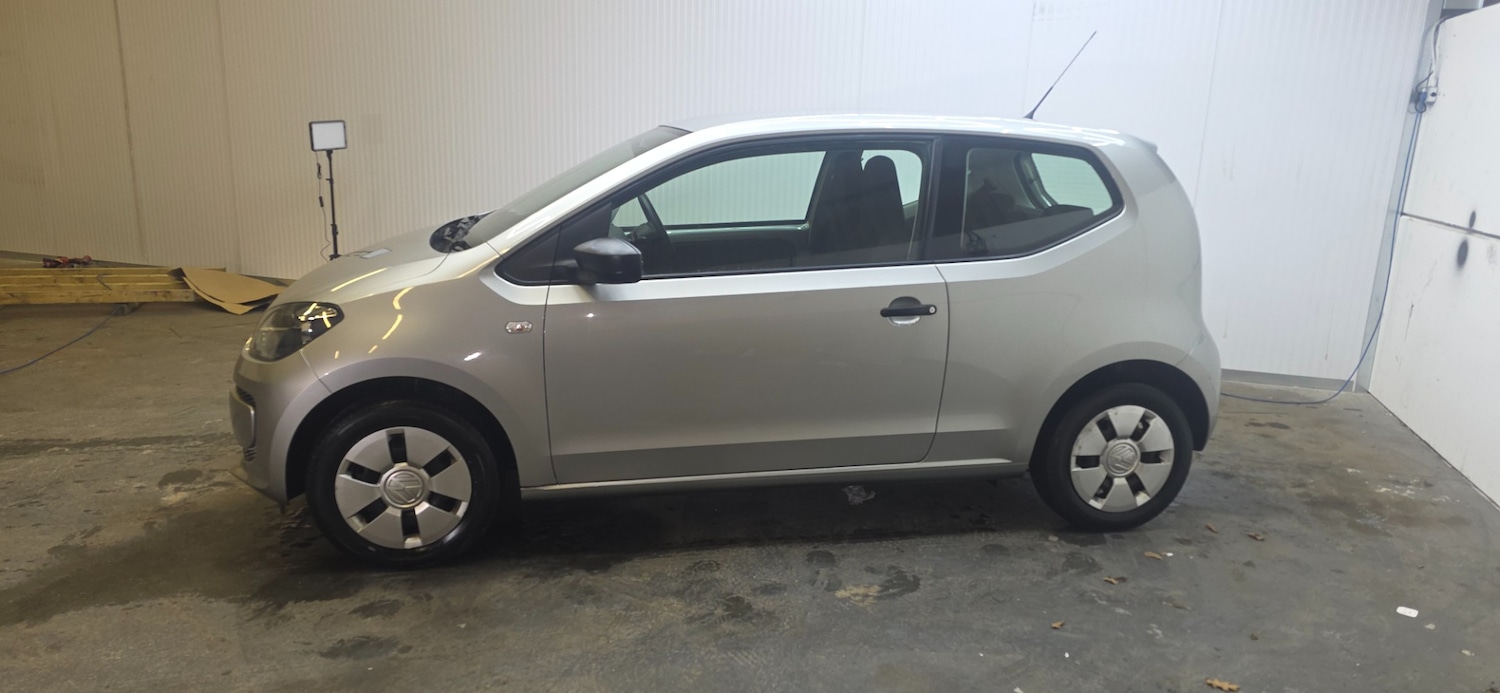 Used Volkswagen up! 2013 for sale - 77072870: Photo 4
