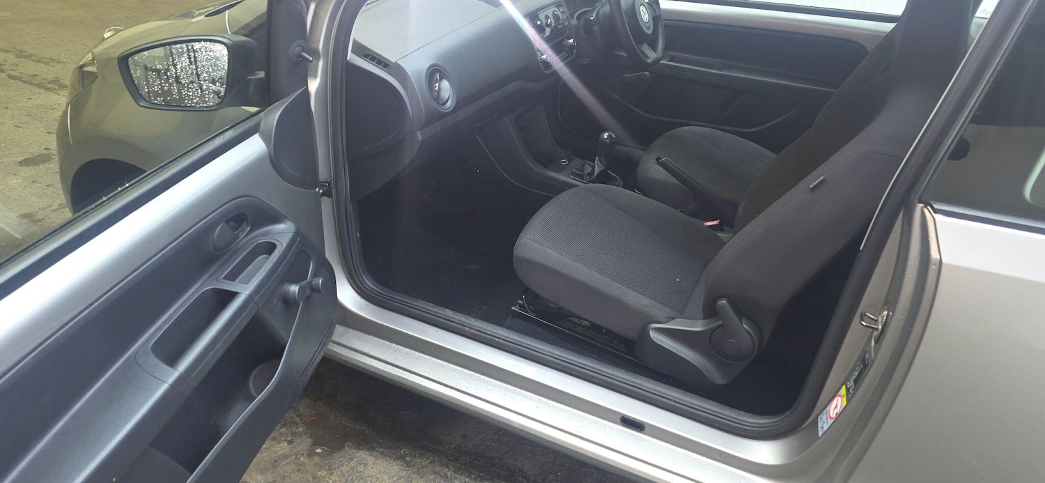 Used Volkswagen up! 2013 for sale - 78171424: Photo 14