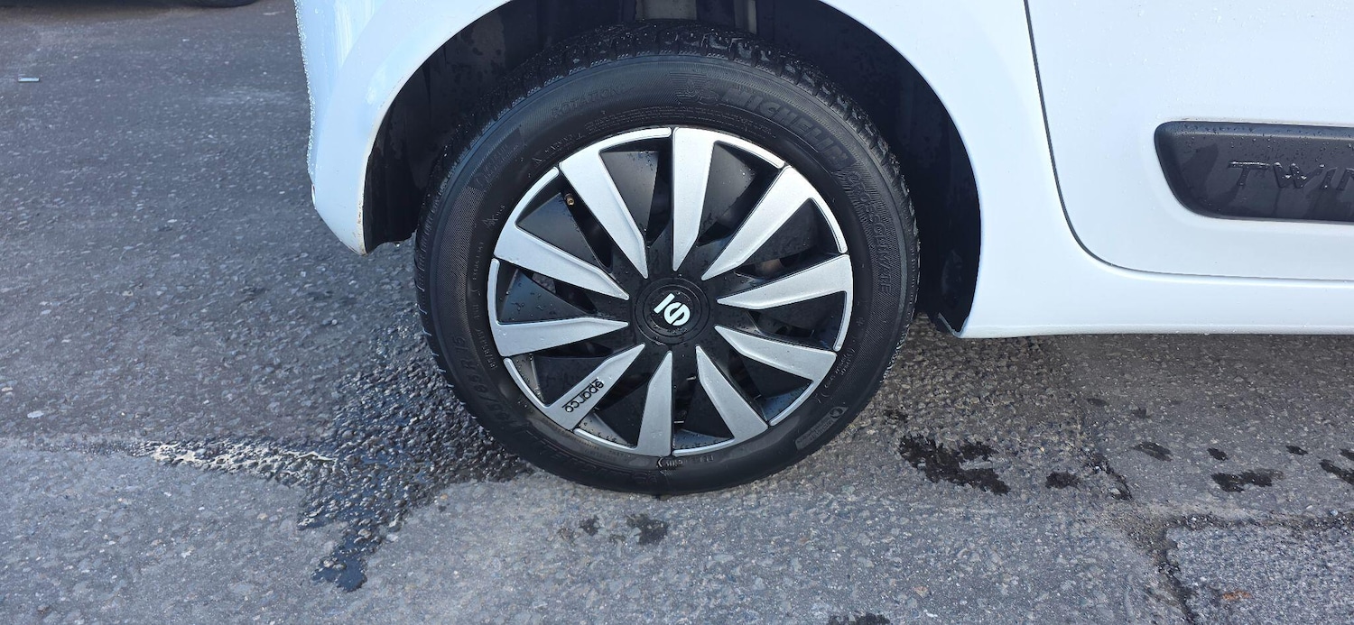 Used Renault Twingo 2015 for sale - 78170854: Photo 17