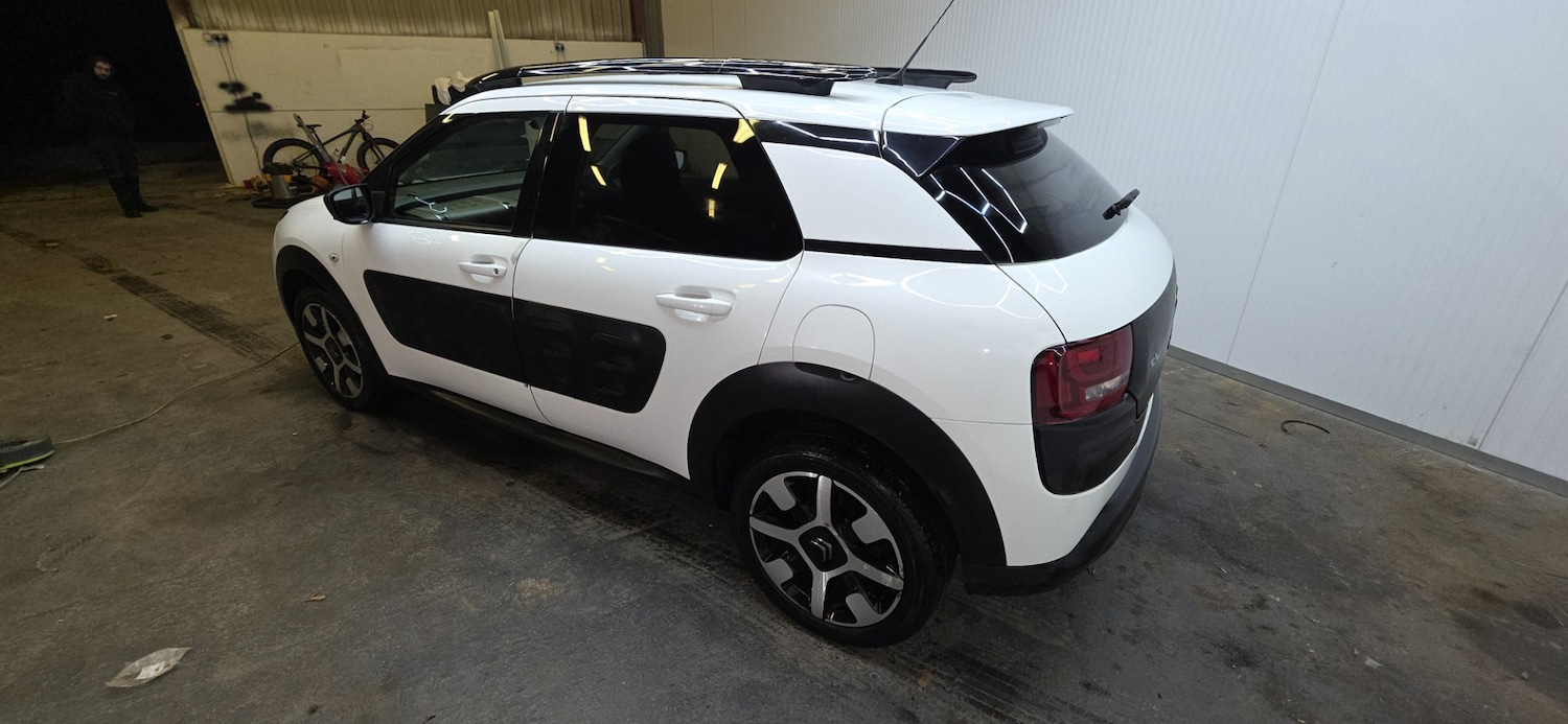 Used Citroen C4 Cactus 2015 for sale - 77375812: Photo 6
