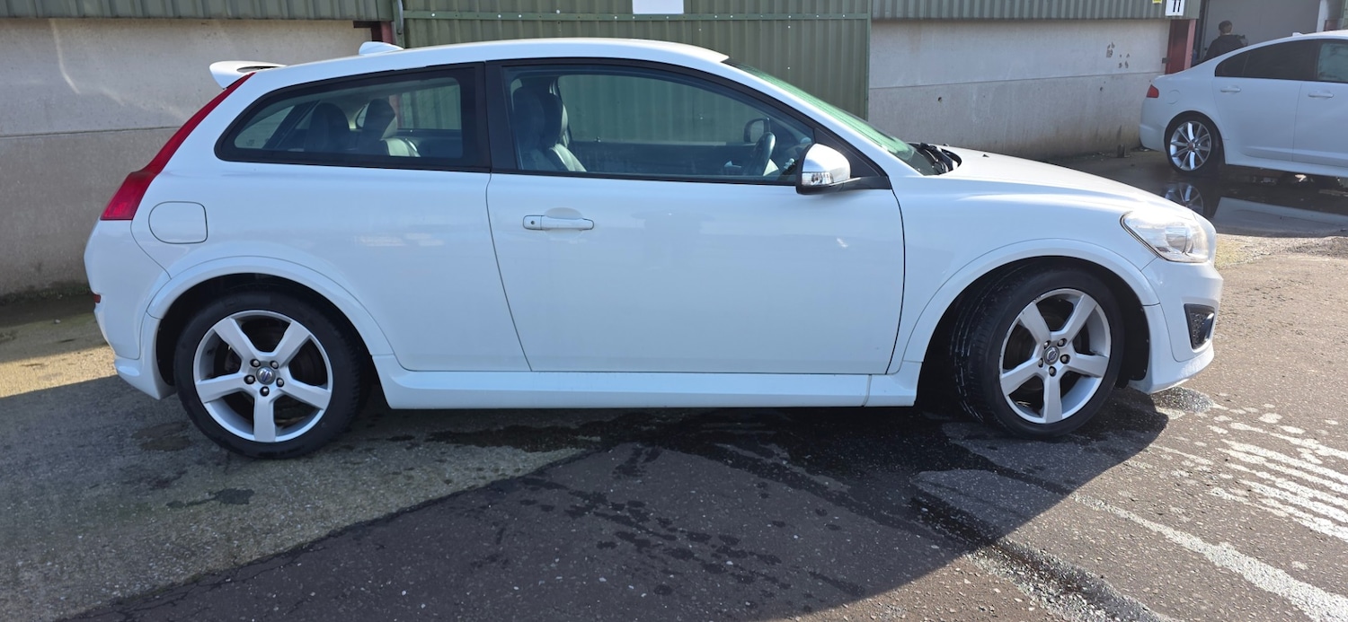 Used Volvo C30 2013 for sale - 77562619: Photo 12