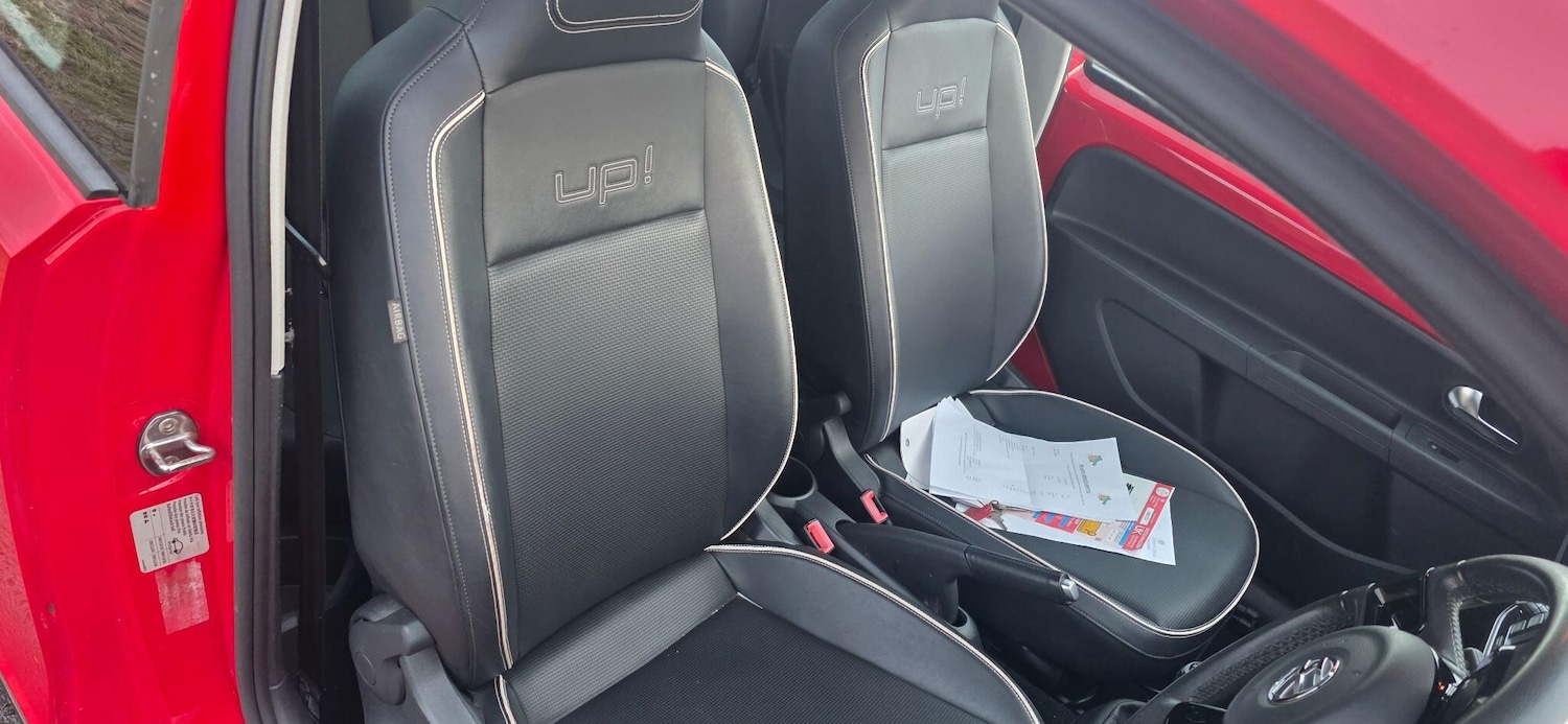 Used Volkswagen up! 2015 for sale - 77109443: Photo 14
