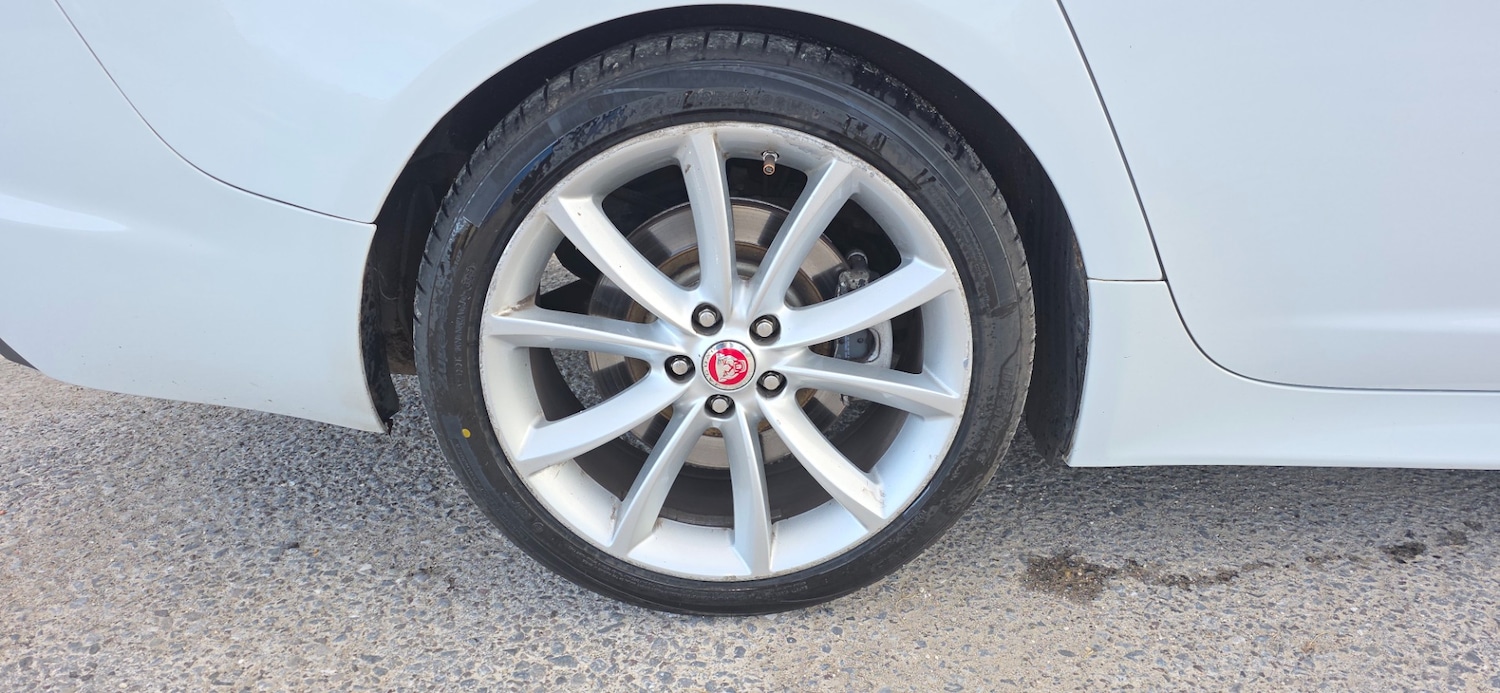 Used Jaguar XF 2014 for sale - 77071744: Photo 11