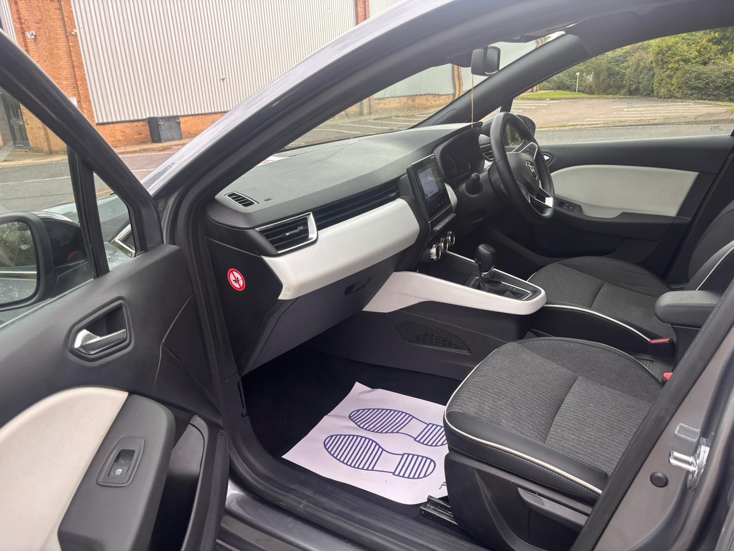 Vehicle 19