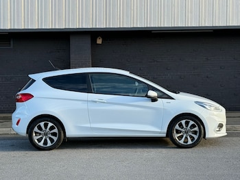 Used Ford Fiesta 2020 for sale - 76438214: Photo