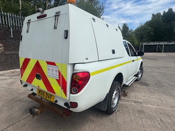 Used Mitsubishi L200 2015 for sale - 75075175: Photo