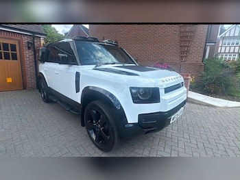Used Land Rover Defender 2025 for sale - 79450720: Photo