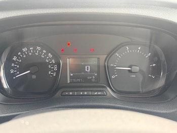 Used Vauxhall Vivaro 2019 for sale - 78630212: Photo