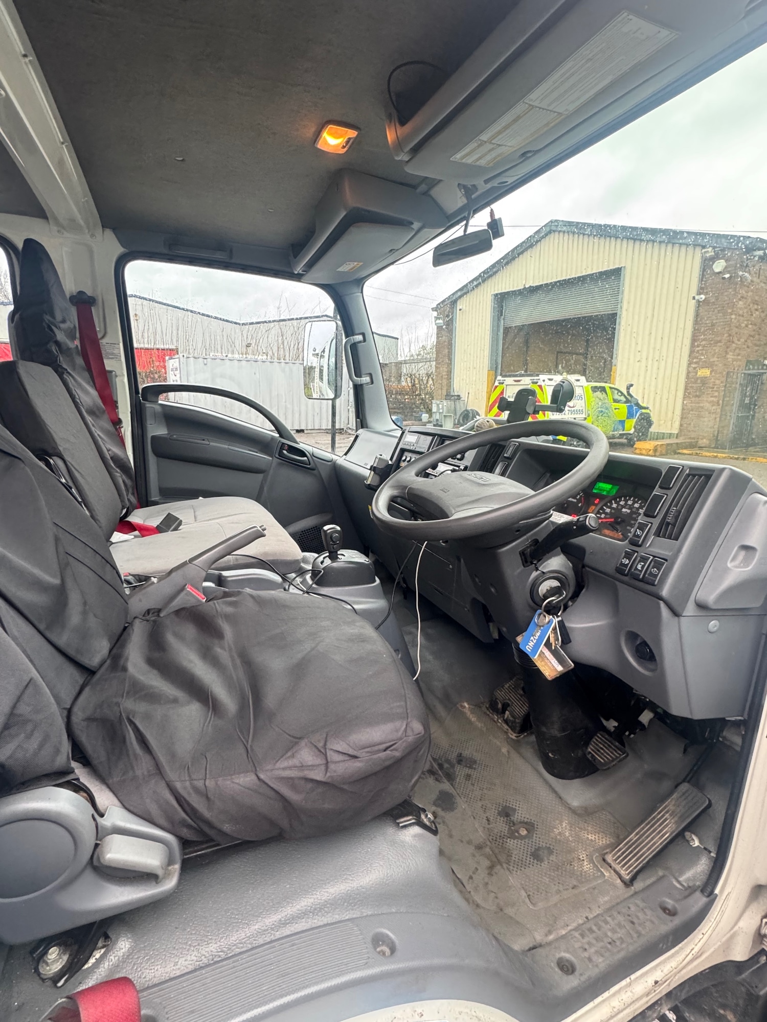 Used Isuzu Forward 2020 for sale - 77701890: Photo 4