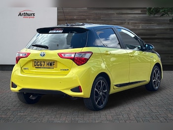 Used Toyota Yaris 2017 for sale - 79338066: Photo