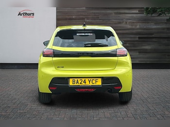 Used Peugeot 208 2024 for sale - 79035211: Photo