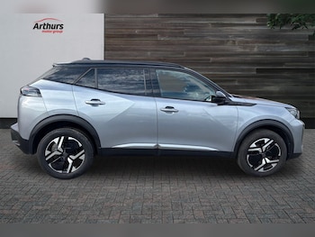 Used Peugeot 2008 2025 for sale - 79035210: Photo