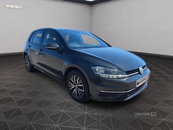 Used Volkswagen Golf 2017 for sale - 78705908: Photo