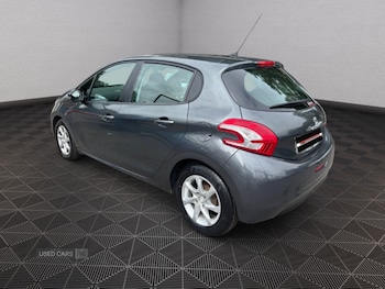 Used Peugeot 208 2013 for sale - 75364966: Photo