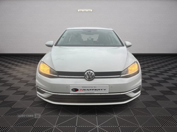 Used Volkswagen Golf 2018 for sale - 76927232: Photo 2