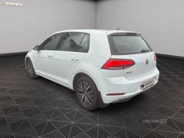 Used Volkswagen Golf 2018 for sale - 76927232: Photo 3