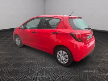 Used Toyota Yaris 2015 for sale - 76659598: Photo