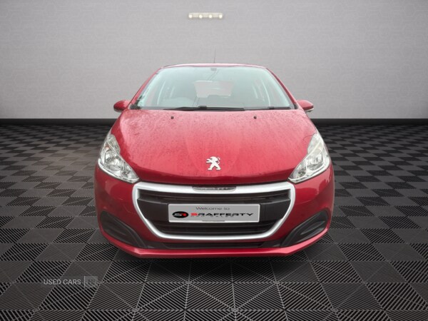 Used Peugeot 208 2015 for sale - 76284894: Photo 2