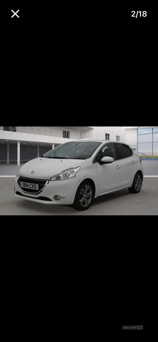 Used Peugeot 208 2014 for sale - 77647267: Photo 2