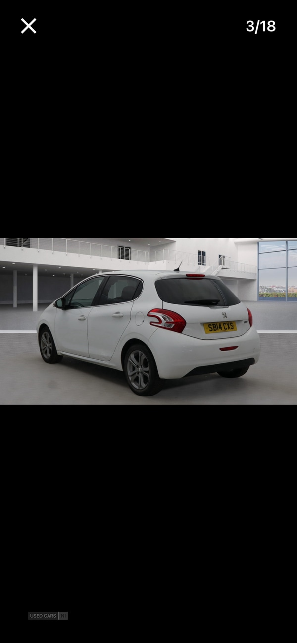 Used Peugeot 208 2014 for sale - 77647267: Photo 3