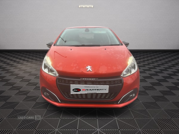 Used Peugeot 208 2015 for sale - 76998372: Photo 2