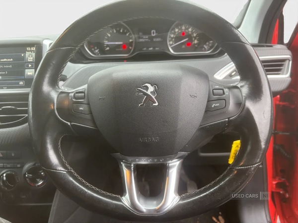 Used Peugeot 208 2015 for sale - 76998372: Photo 8