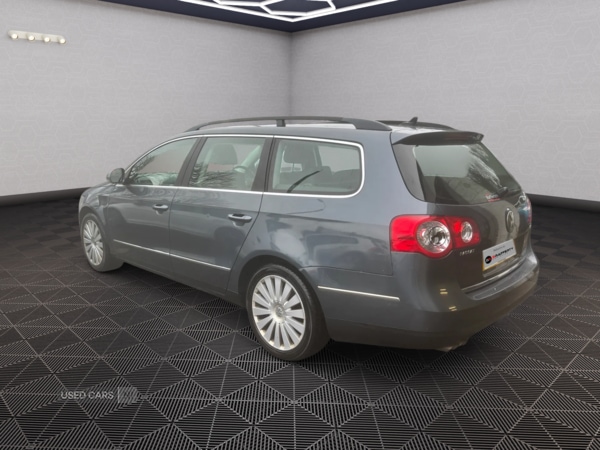 Used Volkswagen Passat 2010 for sale - 76998301: Photo 3