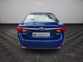 Used Toyota Avensis 2015 for sale - 79846332: Photo