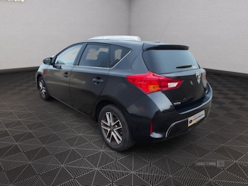 Used Toyota Auris 2015 for sale - 79497733: Photo