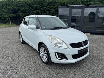 Used Suzuki Swift 2015 for sale - 79050282: Photo