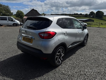 Used Renault Captur 2014 for sale - 79088352: Photo