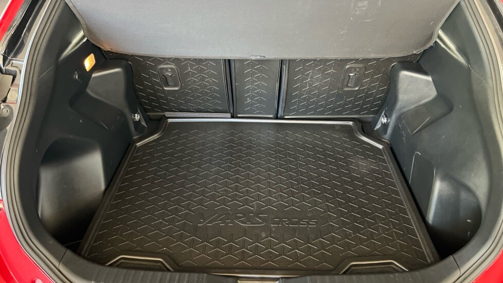 Used Toyota Yaris Cross 2023 for sale - 76869657: Photo 15