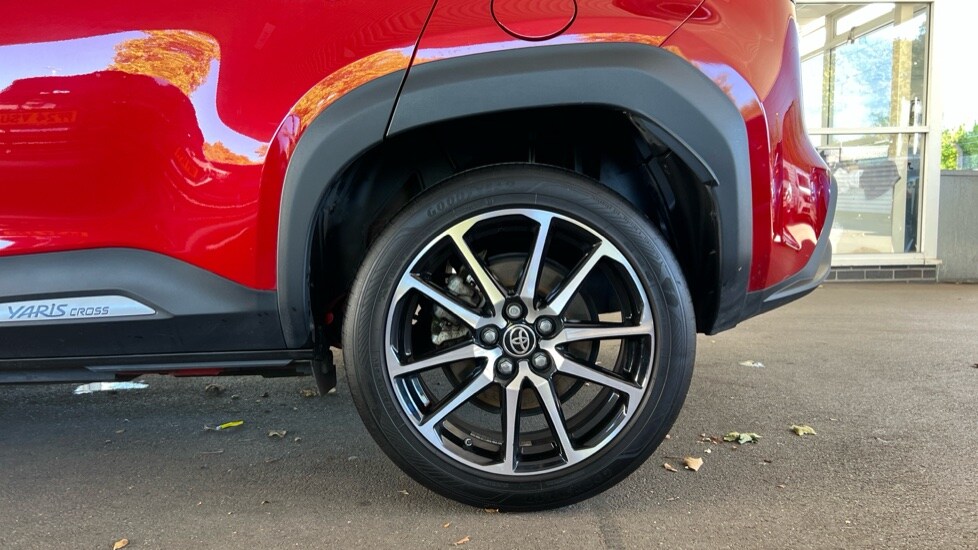 Used Toyota Yaris Cross 2023 for sale - 76869657: Photo 18