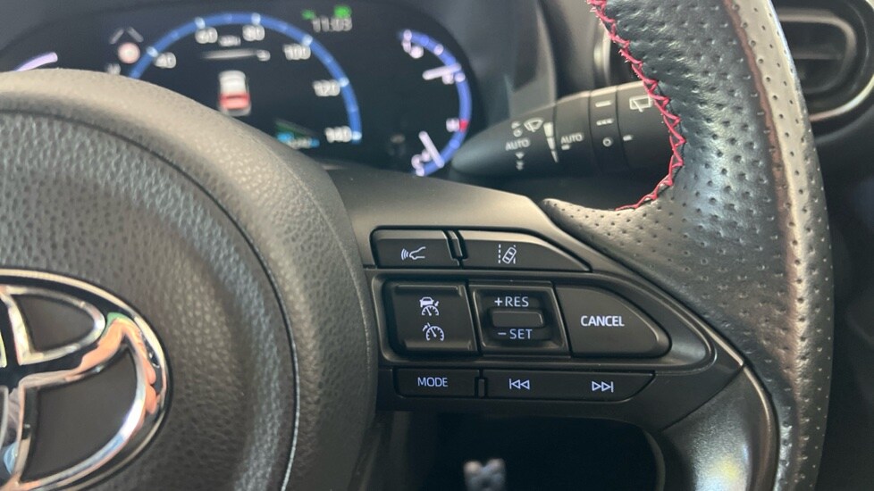 Used Toyota Yaris Cross 2023 for sale - 76869657: Photo 24