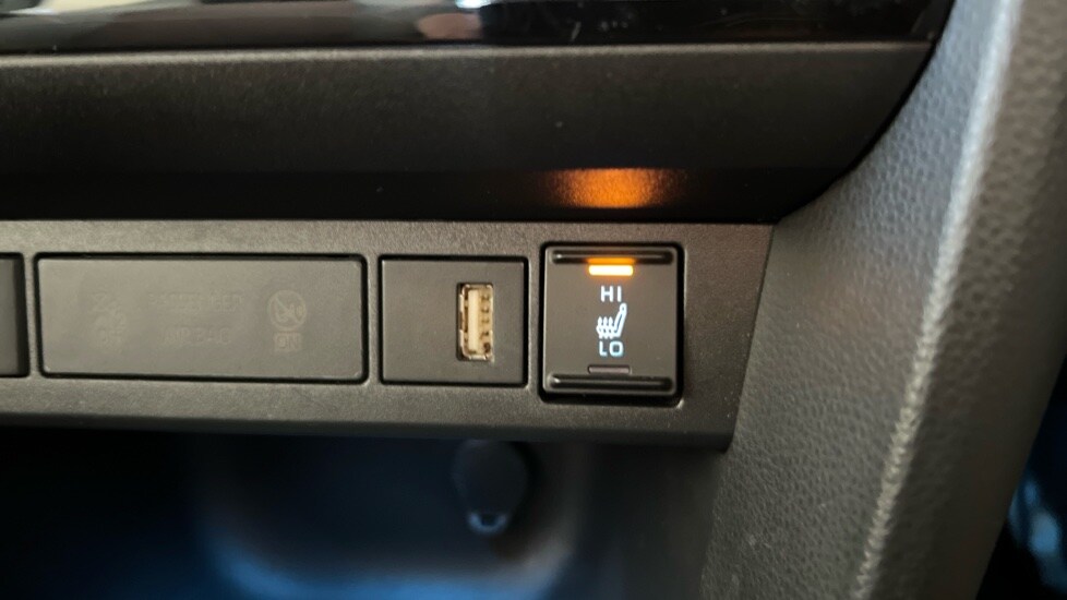 Used Toyota Yaris Cross 2023 for sale - 76869657: Photo 36