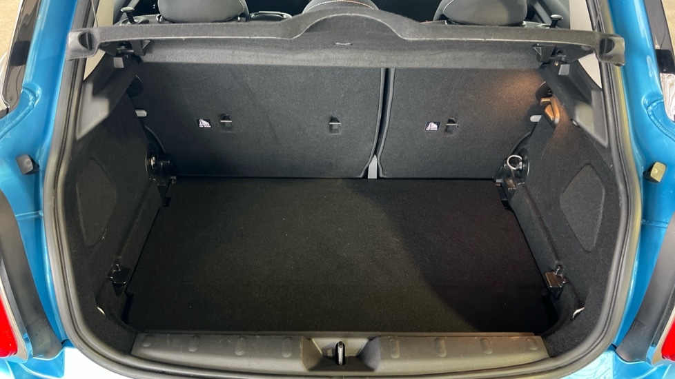 Used MINI Hatch 2018 for sale - 76901332: Photo 15