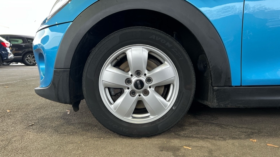 Used MINI Hatch 2018 for sale - 76901332: Photo 17