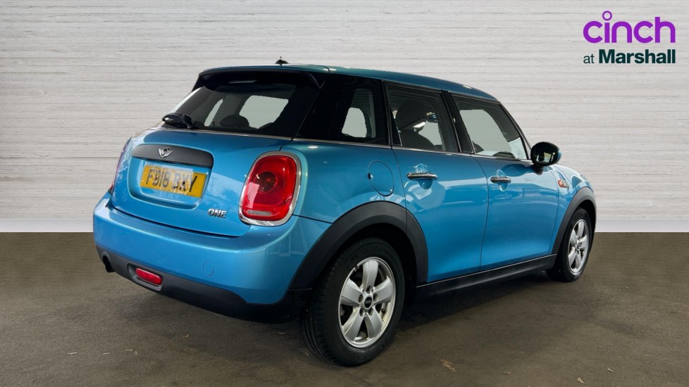 Used MINI Hatch 2018 for sale - 76901332: Photo 3