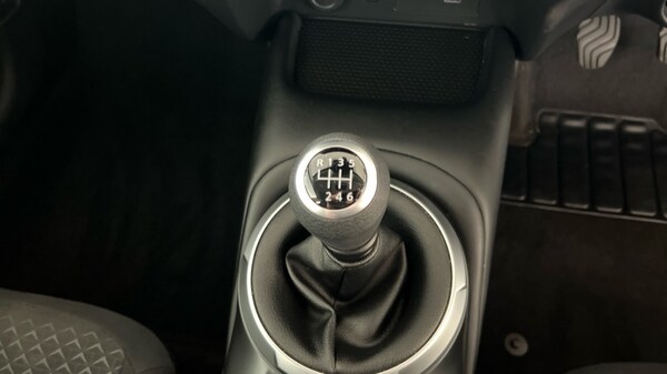 Used Nissan Juke 2024 for sale - 75629601: Photo 31