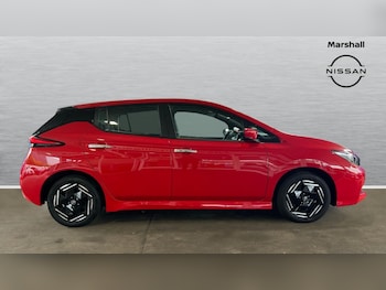 Used Nissan Leaf 2022 for sale - 76196143: Photo