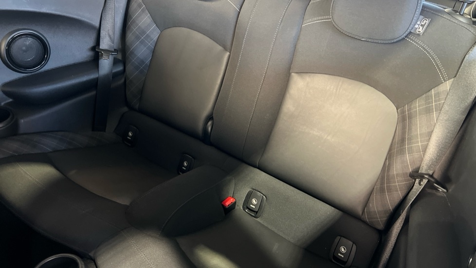 Used MINI Hatch 2017 for sale - 76872889: Photo 14