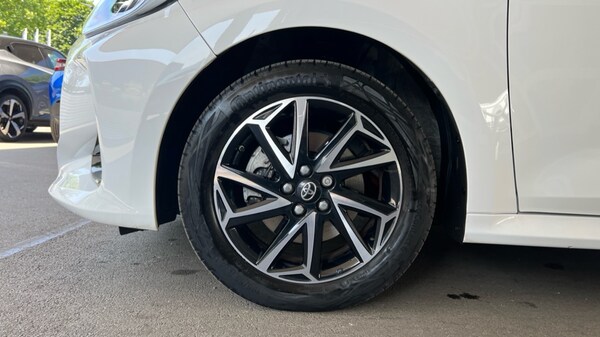 Used Toyota Yaris 2022 for sale - 75008682: Photo 17
