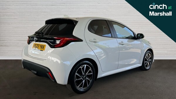 Used Toyota Yaris 2022 for sale - 75008682: Photo 3