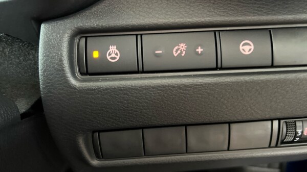 Used Nissan Juke 2024 for sale - 75522003: Photo 43